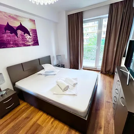 Summerland Relax Mamaia