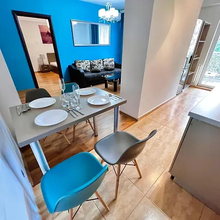 Summerland Relax Mamaia