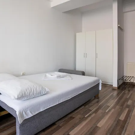 Summerland Relax * Mamaia