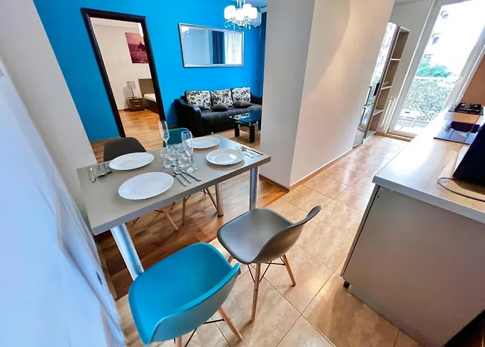 Summerland Relax Mamaia